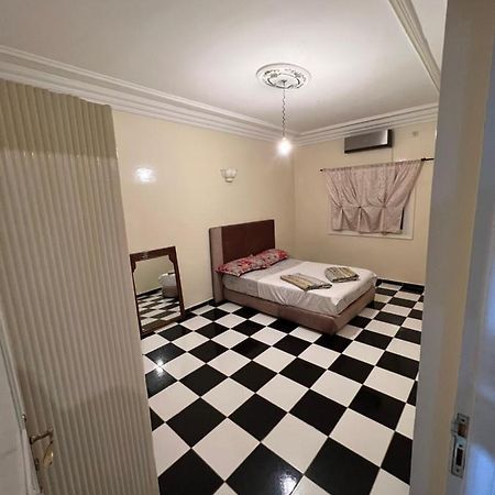 Très Propre Appartement 85 m2 Marrakesh Extérieur photo